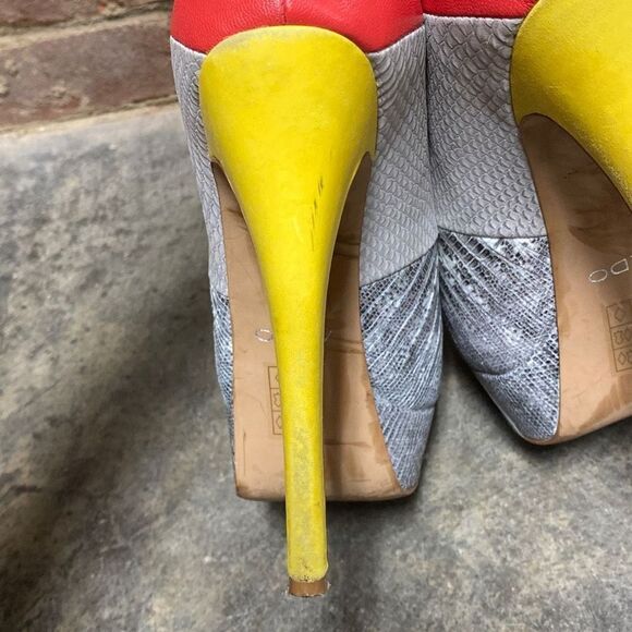 Aldo Multi Color Leather Peep Toe Stiletto Heels Size 8 - Picture 8 of 11